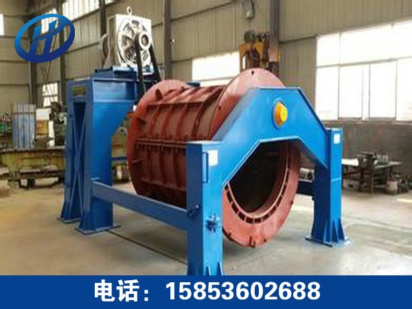 Suspended roller cement pipe making machine